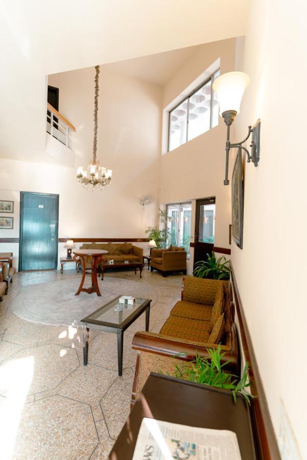 Vip House Hotel Peshawar Luaran gambar